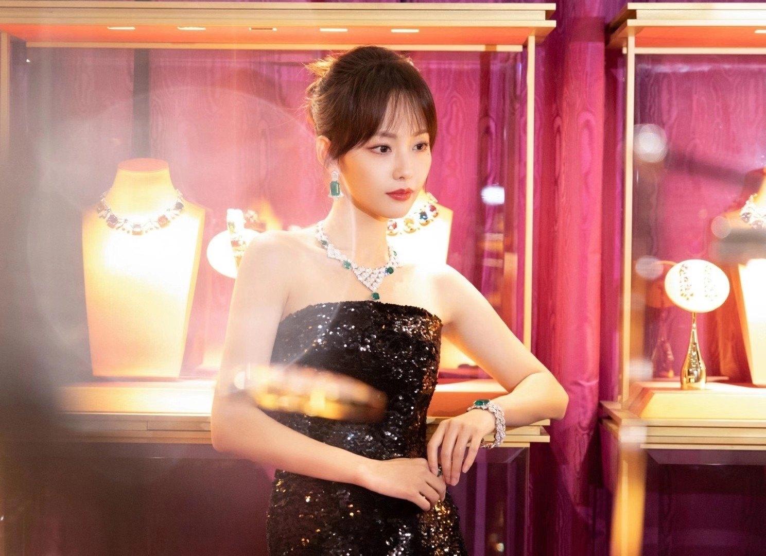 Bvlgari Barocko High Fashion Jewelry — project image 11
